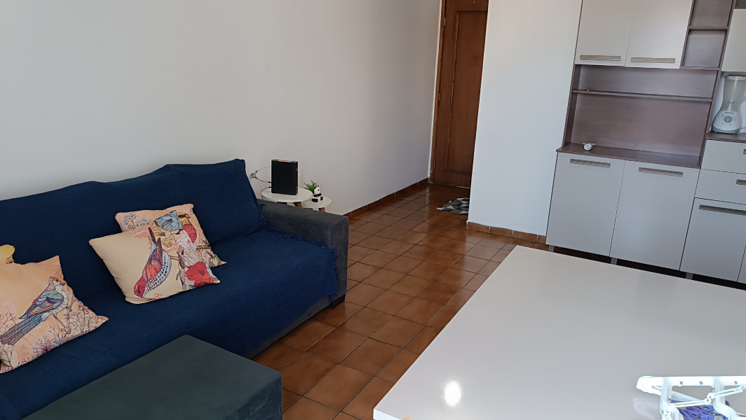 Imagem 8 da galeria do anúncio: Quarto mobiliado para mulheres