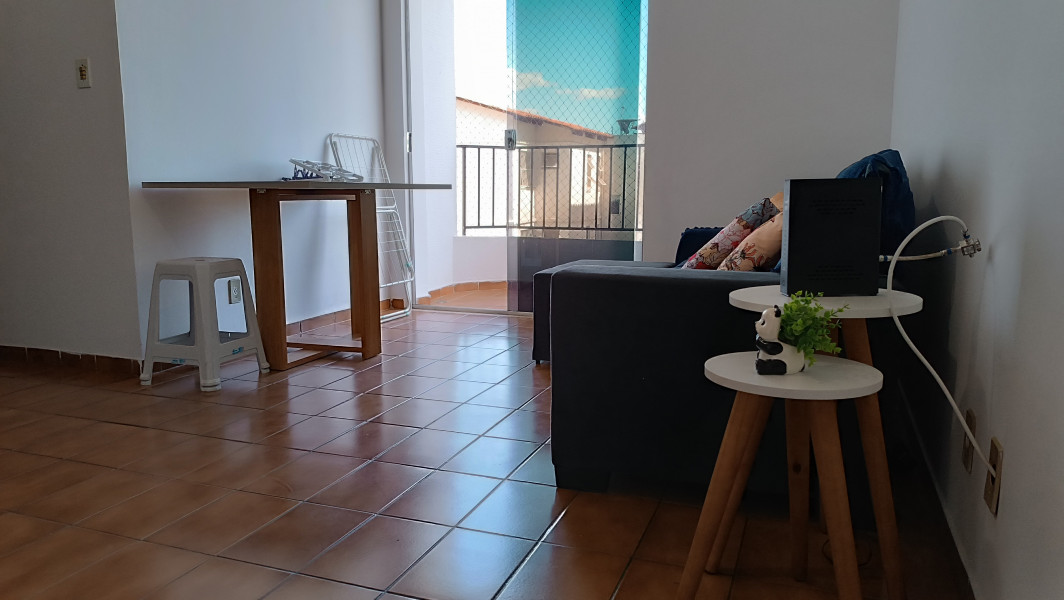 Imagem 10 da galeria do anúncio: Quarto mobiliado para mulheres