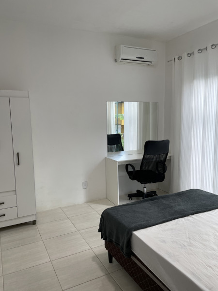 Imagem 2 da galeria do anúncio: Quartos Individuais mensais em B.Camboriú