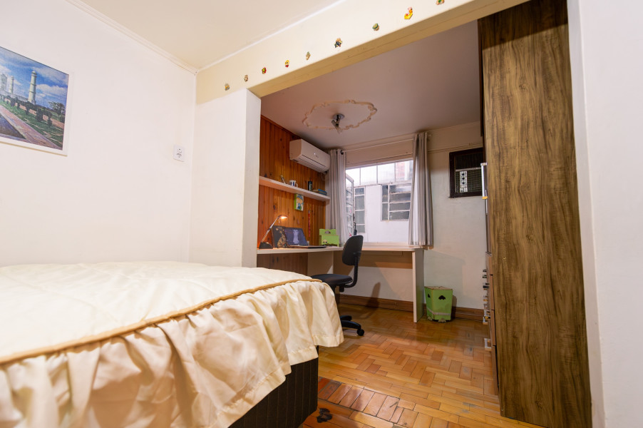 Imagem 1 da galeria do anúncio: Quartos disponíveis no centro de santa Maria