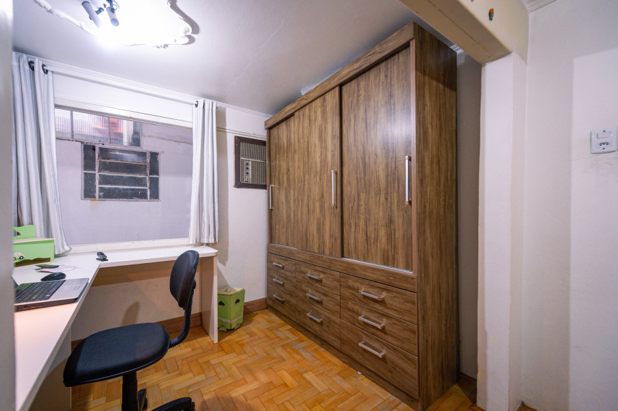 Imagem 4 da galeria do anúncio: Quartos disponíveis no centro de santa Maria