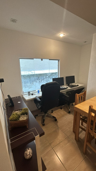 Imagem 10 da galeria do anúncio: Última vaga Casa Agradável, tudo novo e ótima localização!!