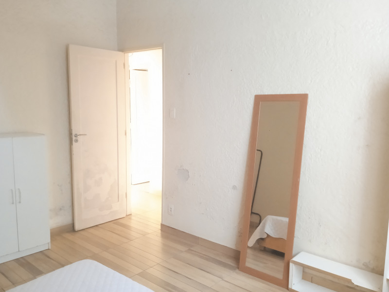 Imagem 4 da galeria do anúncio: Quarto grande em linda casa com natureza em Santa Teresa