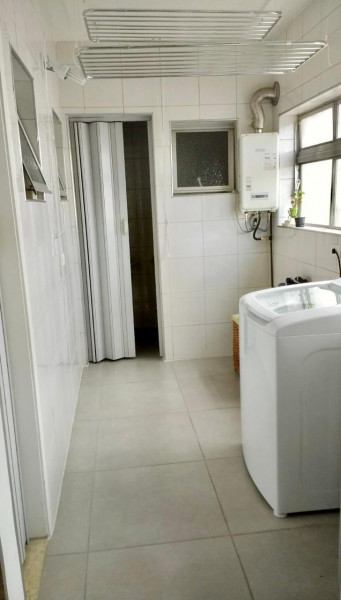 Imagem 8 da galeria do anúncio: Quarto super localizado na Simão