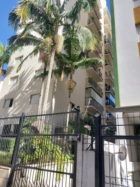 Imagem 11 da galeria do anúncio: Quarto super localizado na Simão