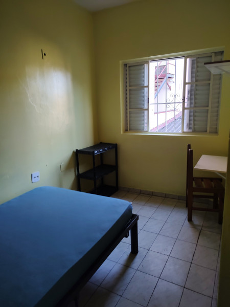 Imagem 5 da galeria do anúncio: LEIA: Aluguel de quartos e suítes individuais