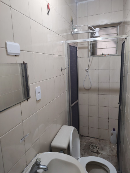 Imagem 8 da galeria do anúncio: LEIA: Aluguel de quartos e suítes individuais