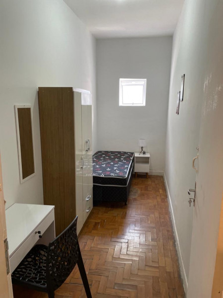 Imagem 4 da galeria do anúncio: Quarto 20 do metro Santa Cecilia