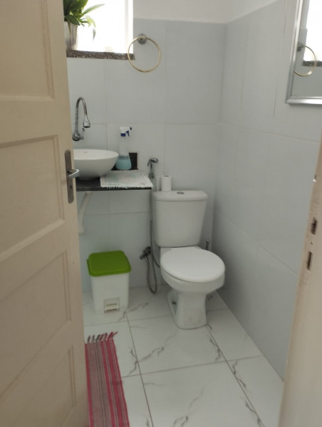 Imagem 13 da galeria do anúncio: QUARTO NA BARRA