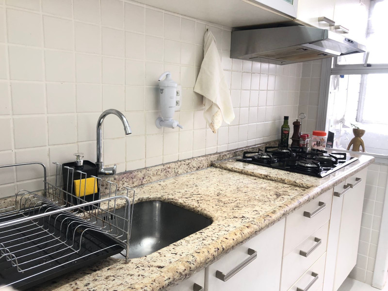 Imagem 9 da galeria do anúncio: Quarto de Solteiro em Apto Familiar