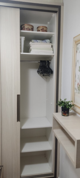 Imagem 8 da galeria do anúncio: quarto feminino individual mobiliado