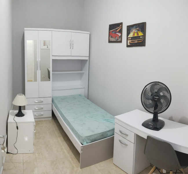 Imagem 4 da galeria do anúncio: Quarto a 1 minuto do metro saúde