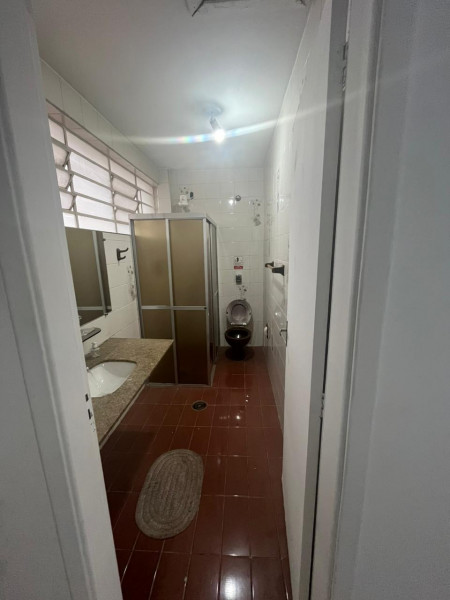 Imagem 6 da galeria do anúncio: quarto a 1 minuto do metro saúde