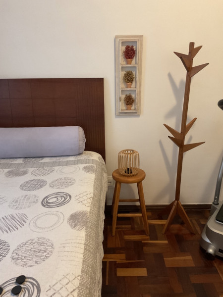 Imagem 2 da galeria do anúncio: Alugo quarto mobiliado para mulher no São Pedro