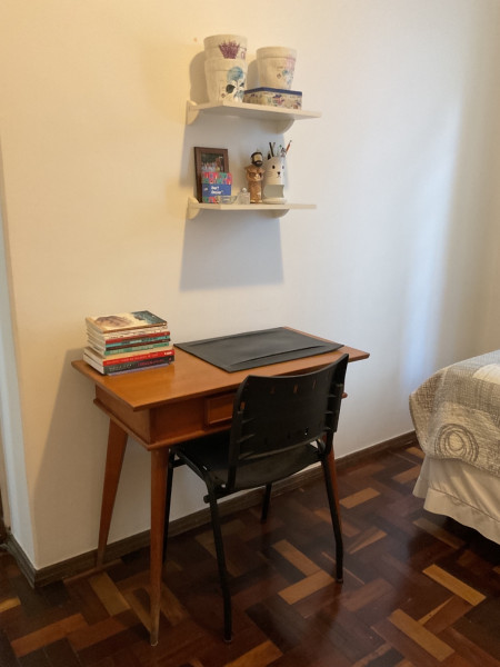 Imagem 3 da galeria do anúncio: Alugo quarto mobiliado para mulher no São Pedro