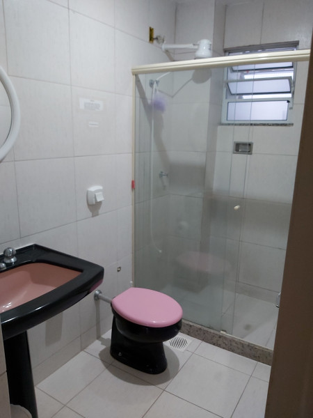 Imagem 5 da galeria do anúncio: Quarto compartilhado para Moças sem Vícios