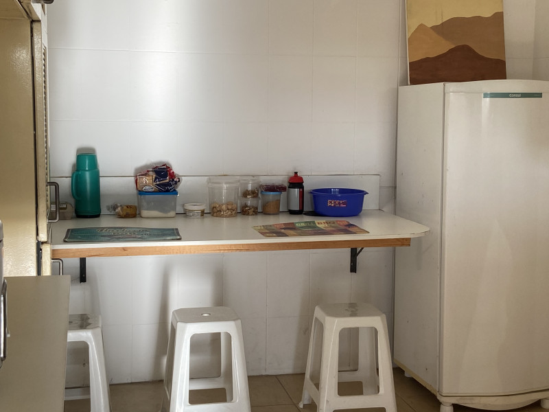 Imagem 1 da galeria do anúncio: Alugo Suite e Quarto Simples no P. Industrial em SJ Campos