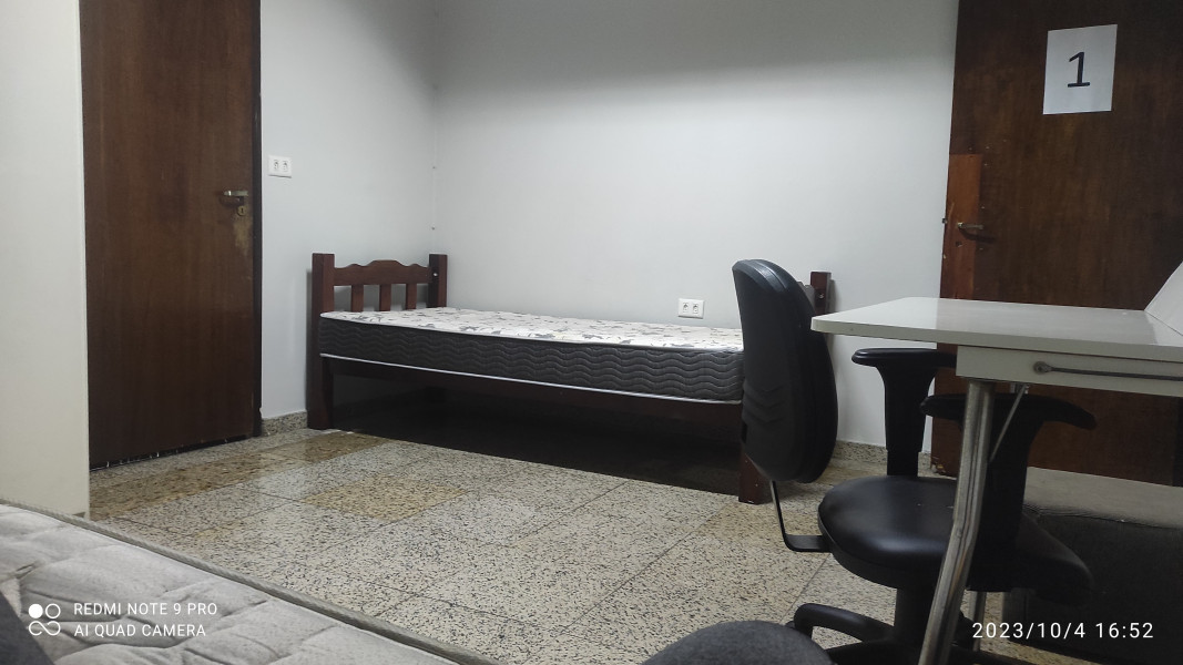 Imagem 3 da galeria do anúncio: Quarto para DIVIDIR