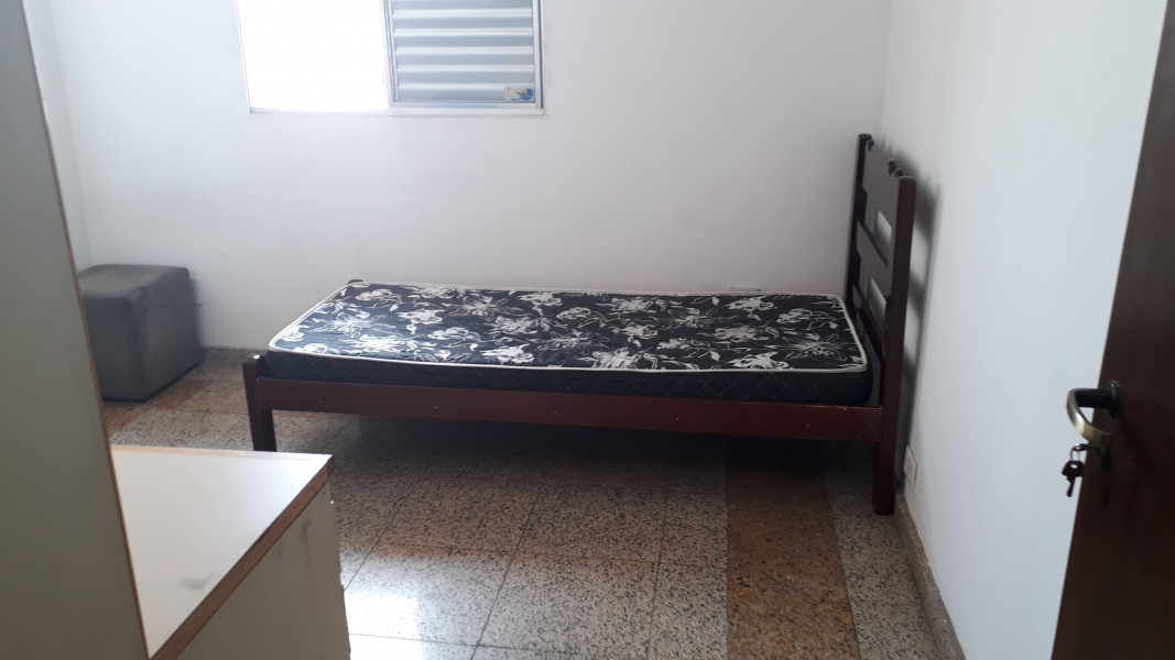 Imagem 10 da galeria do anúncio: Quarto para DIVIDIR