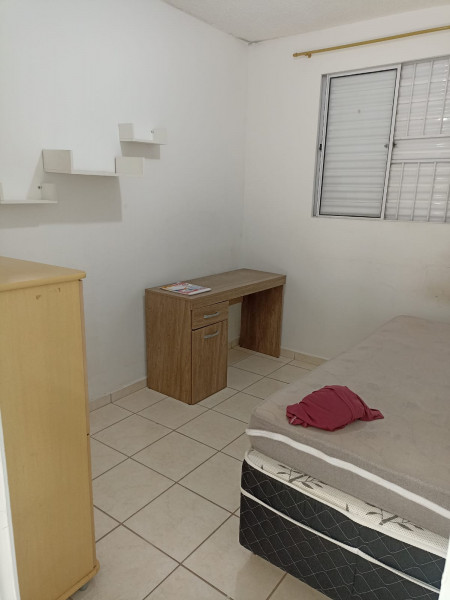 Imagem 1 da galeria do anúncio: Alugo quarto