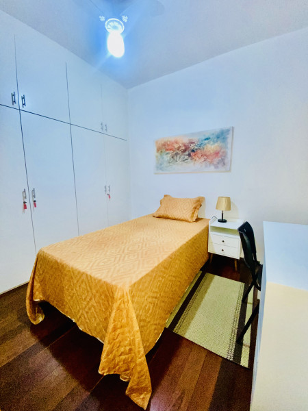 Imagem 1 da galeria do anúncio: Quarto individual no Lourdes