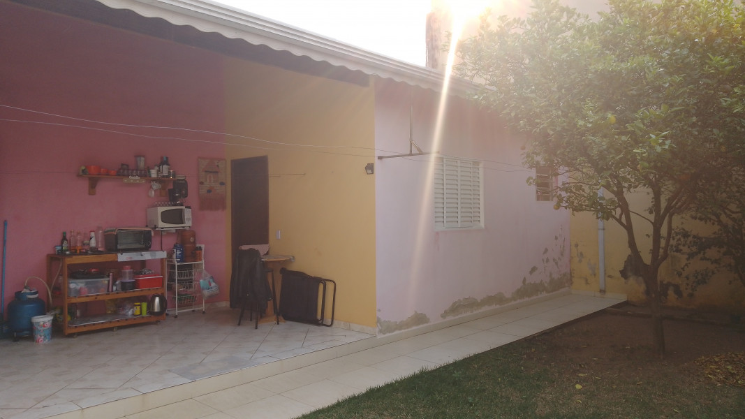 Imagem 1 da galeria do anúncio: Petit Maison. Suíte com garagem