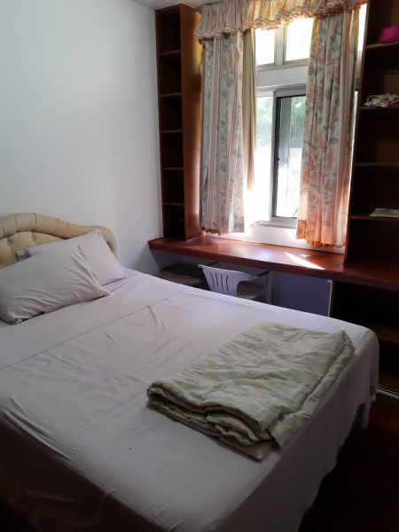 Imagem 4 da galeria do anúncio: Alugo quarto em frente a Estação Cantagalo do Metrô.