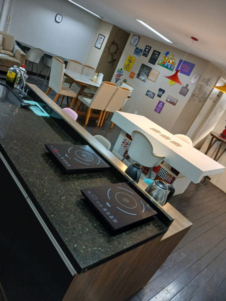 Imagem 2 da galeria do anúncio: Quarto Individual Mobiliado - Rua Óscar Freire, 1928