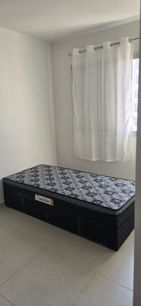 Imagem 12 da galeria do anúncio: Alugo quarto super espaçoso prédio residencial