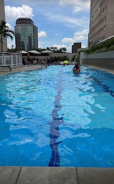 Imagem 3 da galeria do anúncio: Suite em predio de alto padrão com vaga de garagem