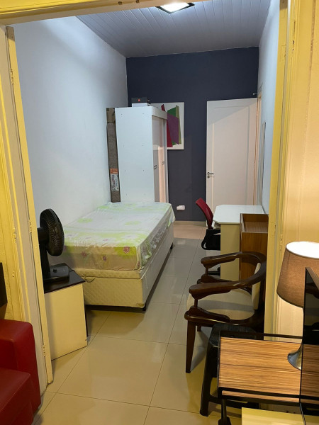 Imagem 2 da galeria do anúncio: Quarto com 3 ambientes. Magnífico! Melhor região da Casa Ver