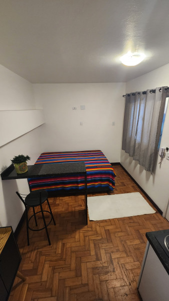 Imagem 4 da galeria do anúncio: Kitnet mobiliado Cambuci /Aclimacão