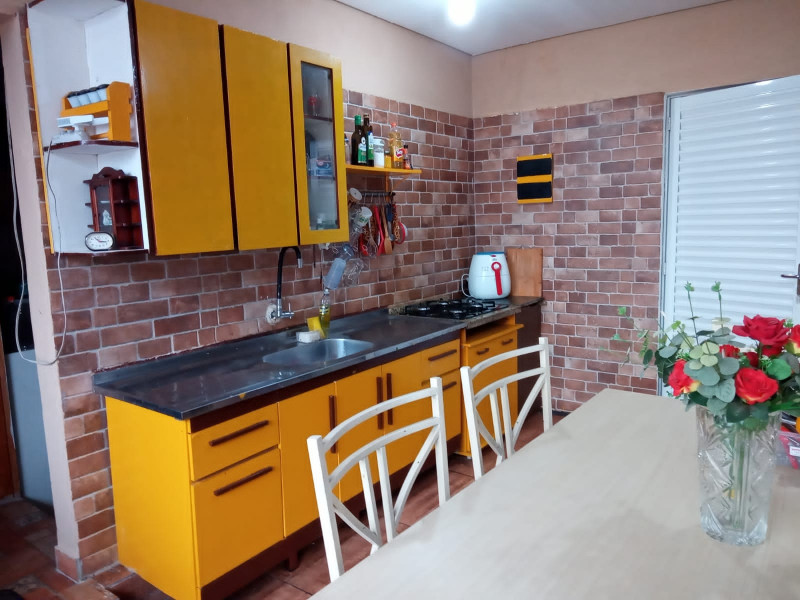 Imagem 4 da galeria do anúncio: Quarto Para Homens Bairro Assunção