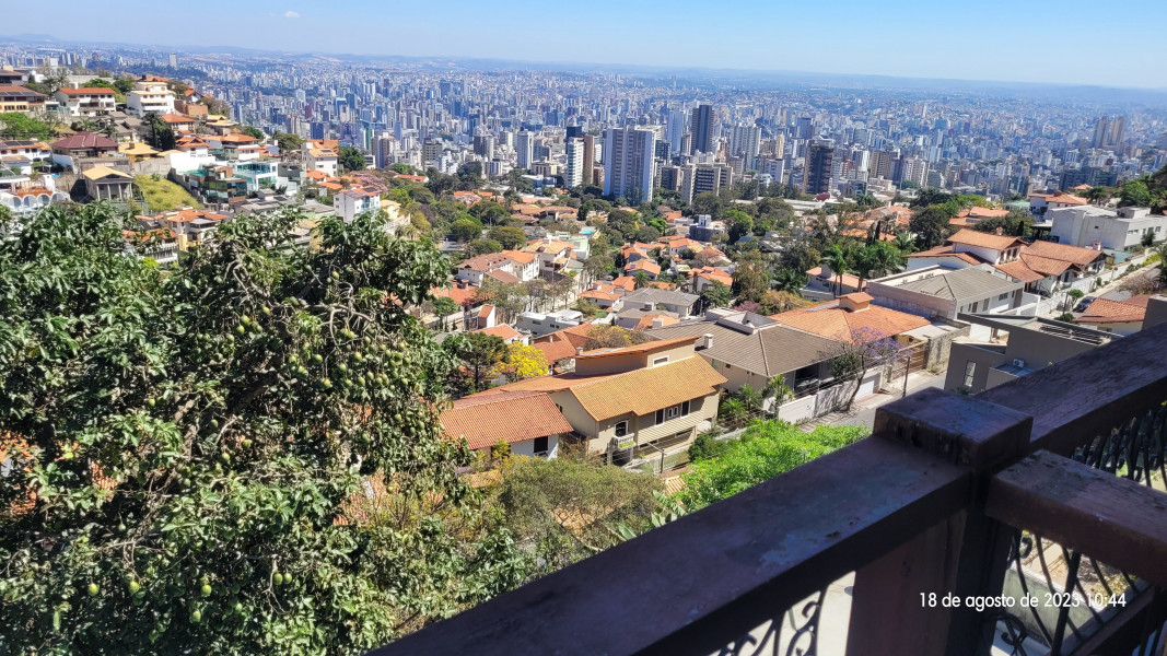 Imagem 12 da galeria do anúncio: Quanto individual Mangabeiras (02)