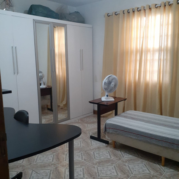 Imagem 5 da galeria do anúncio: Alugo 1 quarto