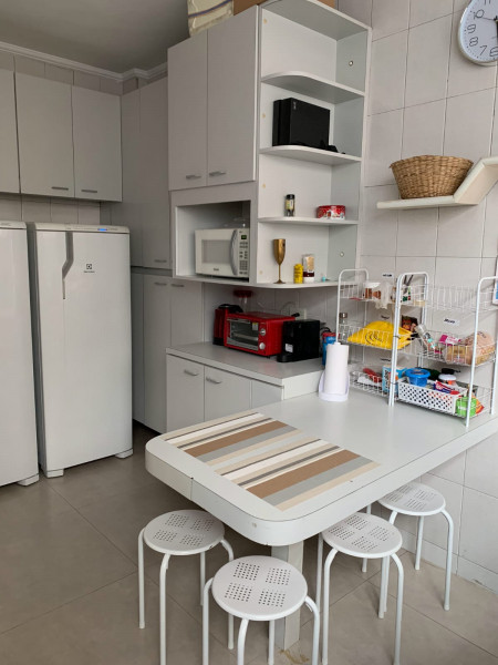 Imagem 9 da galeria do anúncio: QUARTO AMPLO NA ALAMEDA SANTOS - JARDINS (TUDO INCLUSO)