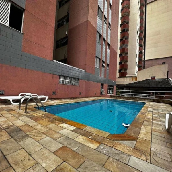 Imagem 10 da galeria do anúncio: Quarto Silencioso em Bairro Nobre