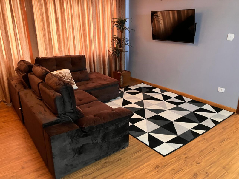 Imagem 1 da galeria do anúncio: Alugo quarto individual em apartamento  no centro