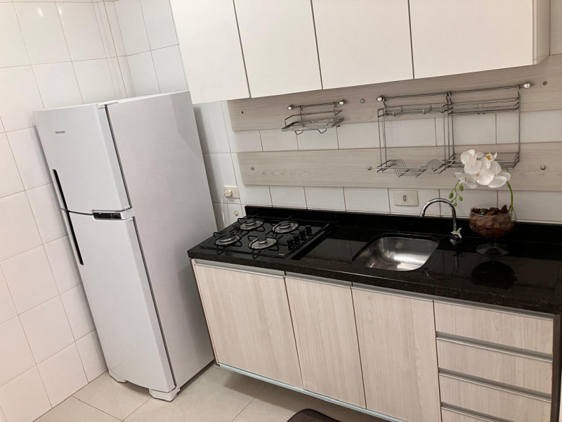 Imagem 6 da galeria do anúncio: Alugo quarto individual em apartamento  no centro