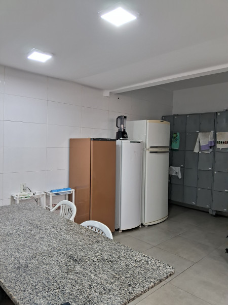 Imagem 14 da galeria do anúncio: República Espaço Jovem - FEMININA