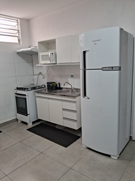 Imagem 15 da galeria do anúncio: República Espaço Jovem - FEMININA