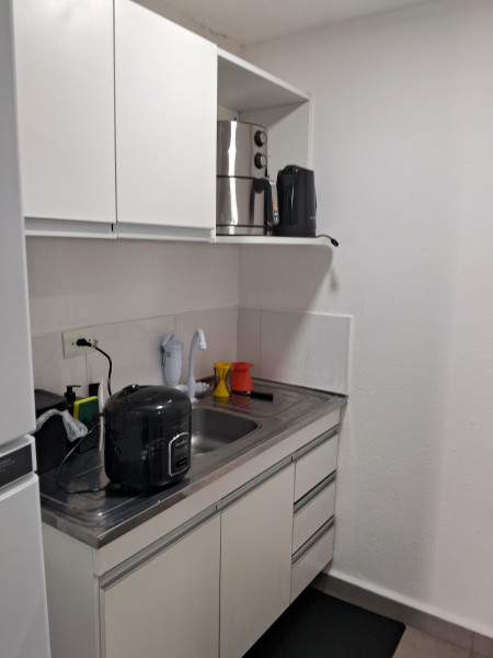 Imagem 16 da galeria do anúncio: República Espaço Jovem - FEMININA