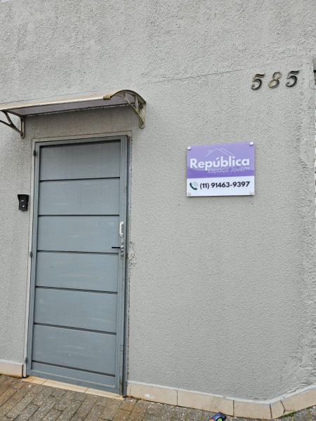 Imagem 1 da galeria do anúncio: República Espaço Jovem - FEMININA