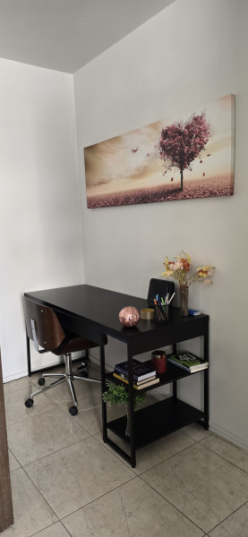 Imagem 5 da galeria do anúncio: Alugo quarto super espaçoso prédio residencial