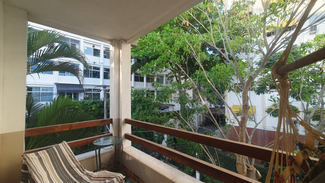 Imagem 5 da galeria do anúncio: suite independente com varanda.