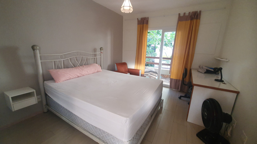 Imagem 2 da galeria do anúncio: suite independente com varanda.