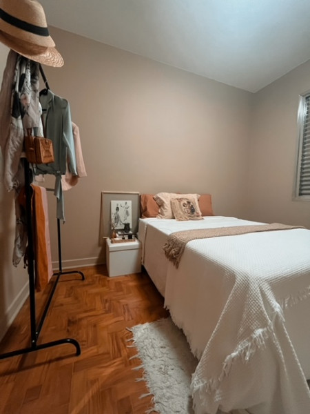 Imagem 5 da galeria do anúncio: Quarto Amplo - Ap. Vintage