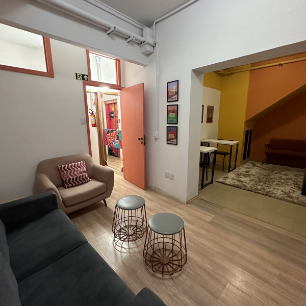 Imagem 5 da galeria do anúncio: QUARTO EM CASA COM PISCINA PRÓXIMO DA UFRGS CENTRO