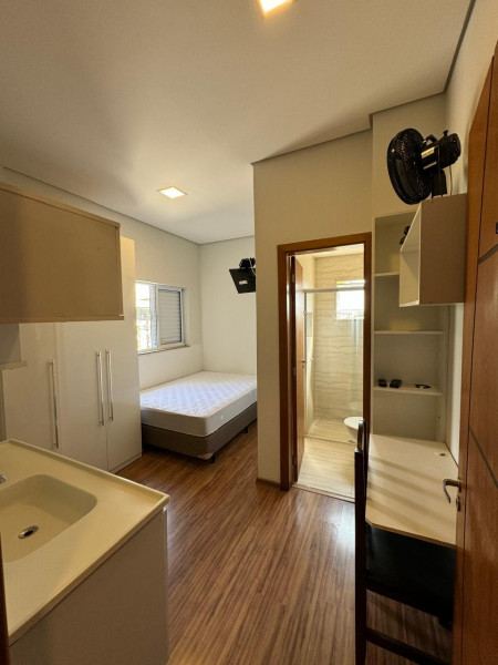 Imagem 5 da galeria do anúncio: KITNET INDIVIDUAL - VILA MARIANA - 200m do METRÔ ANA ROSA