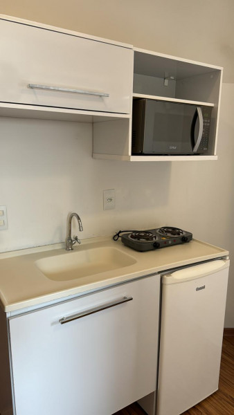 Imagem 8 da galeria do anúncio: KITNET INDIVIDUAL - VILA MARIANA - 200m do METRÔ ANA ROSA